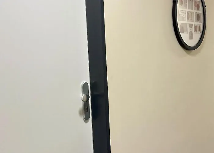 Adler فندق مبيت وإفطار 3*